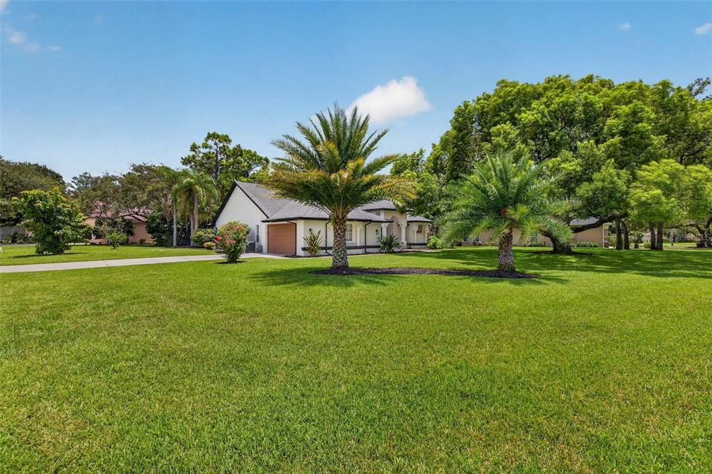 For Sale: $499,900 (3 beds, 2 baths, 2252 Square Feet)