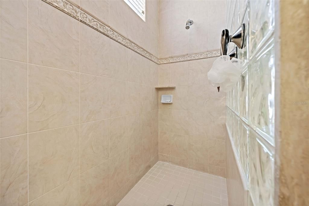 На продажу: $459,000 (3 спален, 3 ванн, 2487 Квадратных фут)