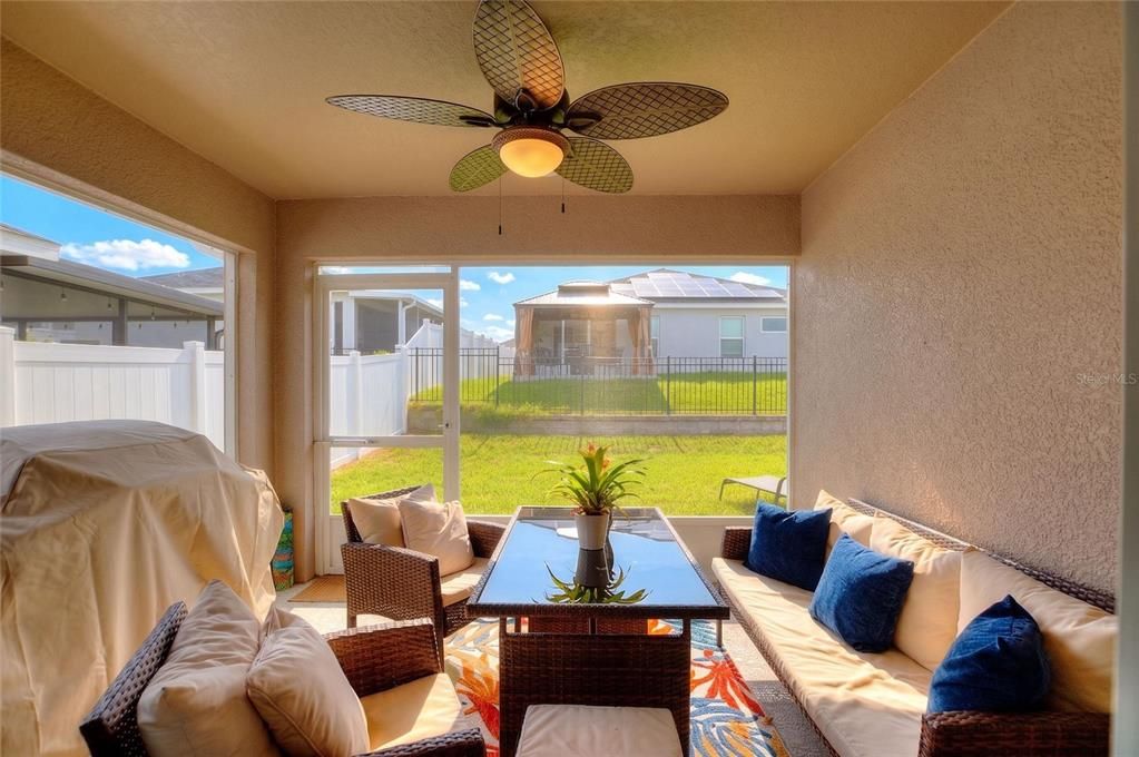 For Sale: $325,000 (3 beds, 2 baths, 1698 Square Feet)