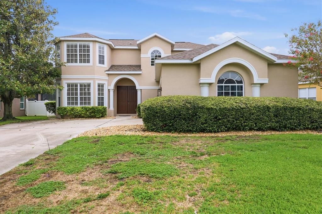 For Rent: $5,950 (4 beds, 2 baths, 2691 Square Feet)