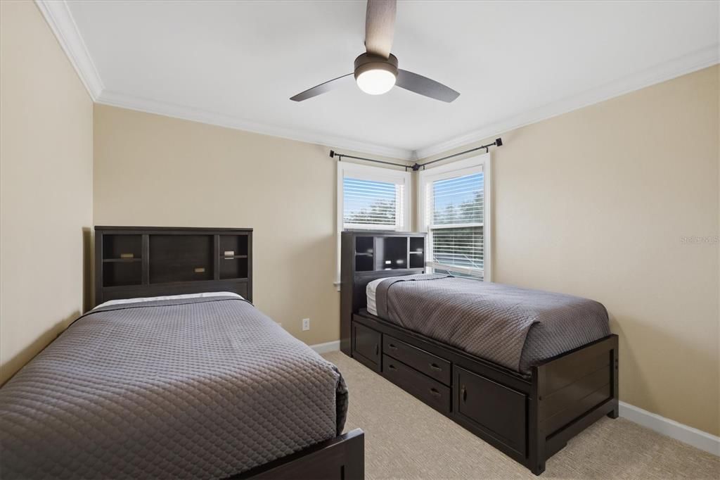 For Rent: $5,950 (4 beds, 2 baths, 2691 Square Feet)