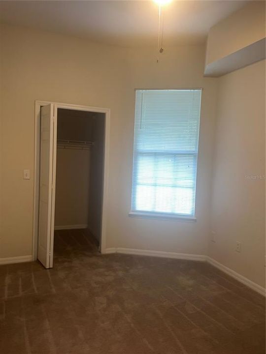 For Rent: $1,650 (2 beds, 1 baths, 961 Square Feet)