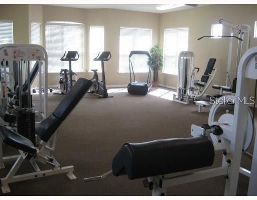 For Rent: $1,650 (2 beds, 1 baths, 961 Square Feet)