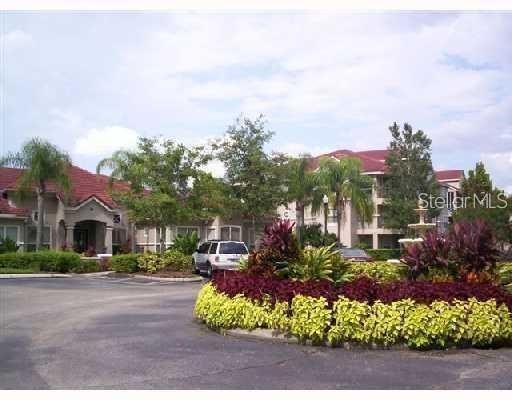 For Rent: $1,650 (2 beds, 1 baths, 961 Square Feet)
