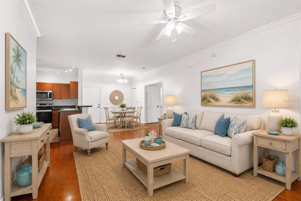 En Venta: $325,000 (3 camas, 2 baños, 1405 Pies cuadrados)
