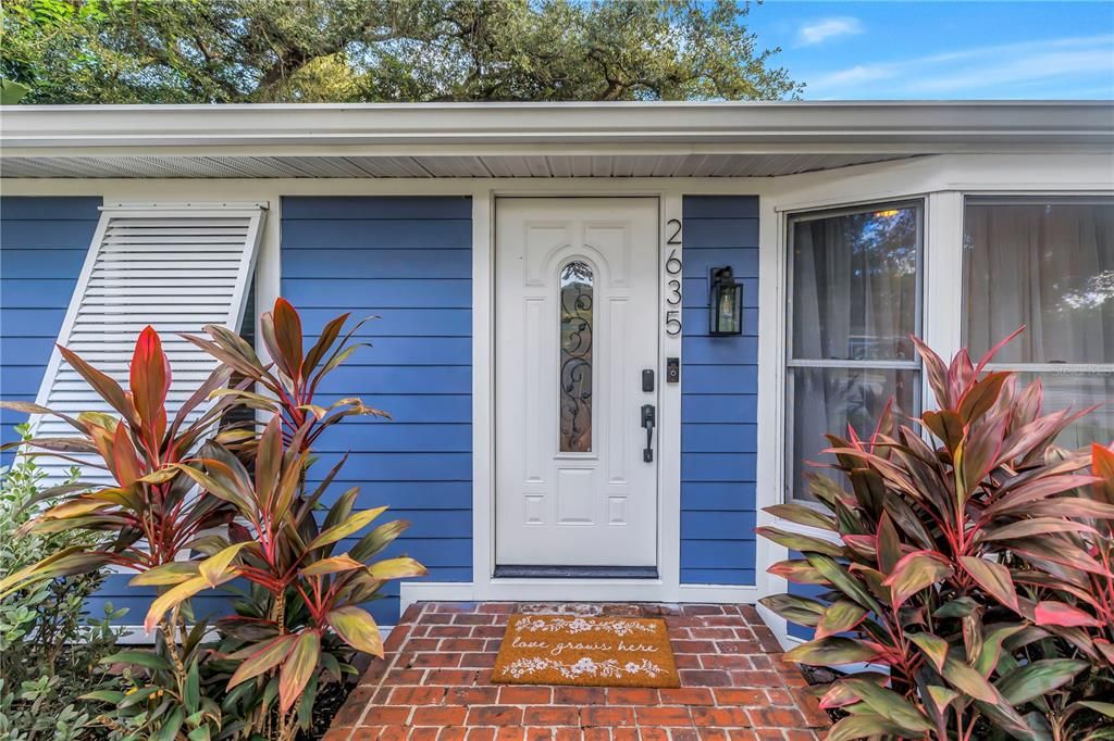 For Sale: $1,275,000 (3 beds, 3 baths, 1922 Square Feet)