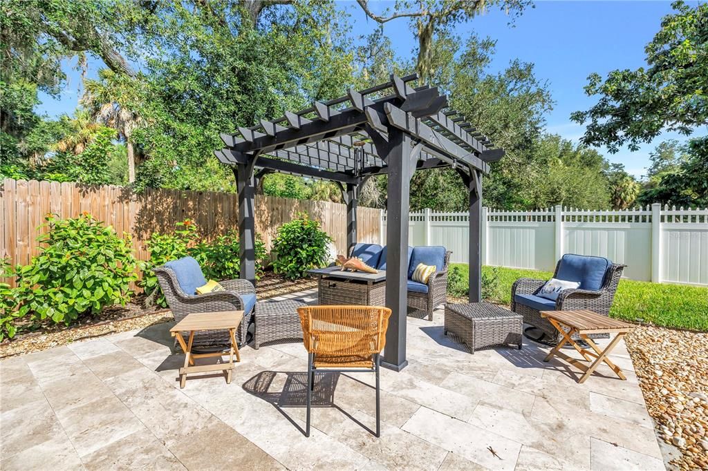 For Sale: $1,275,000 (3 beds, 3 baths, 1922 Square Feet)