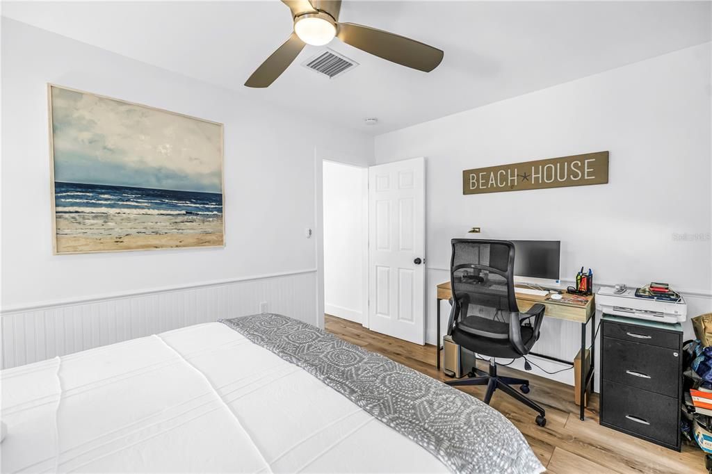 For Sale: $1,275,000 (3 beds, 3 baths, 1922 Square Feet)