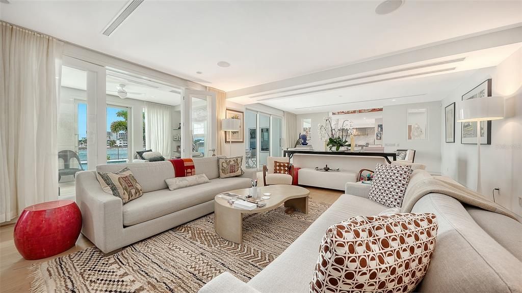 For Sale: $13,900,000 (6 beds, 6 baths, 6862 Square Feet)