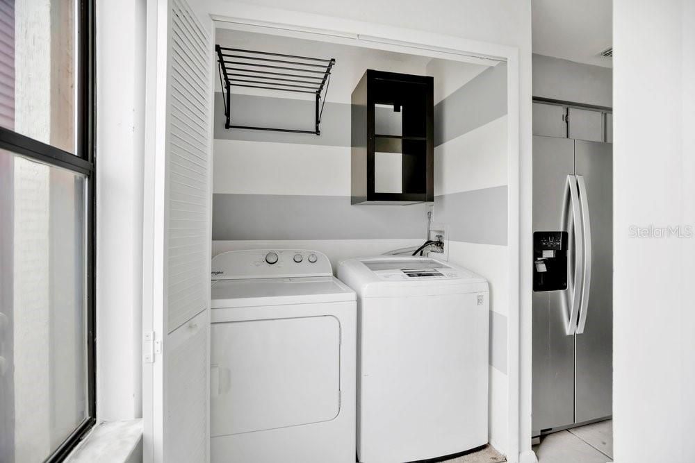 For Sale: $244,900 (2 beds, 2 baths, 1156 Square Feet)
