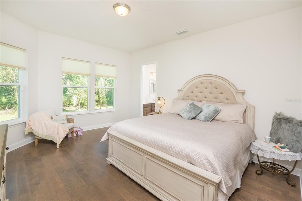 En Venta: $599,000 (3 camas, 2 baños, 1836 Pies cuadrados)