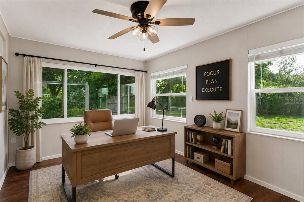 For Sale: $254,900 (3 beds, 2 baths, 1245 Square Feet)