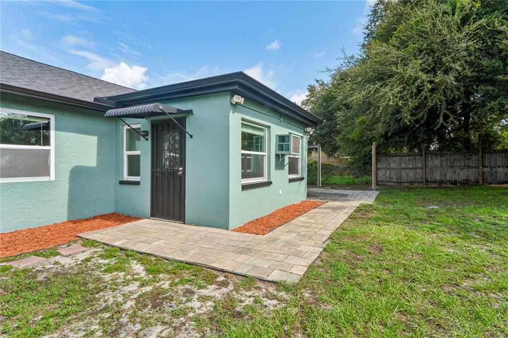 For Sale: $254,900 (3 beds, 2 baths, 1245 Square Feet)