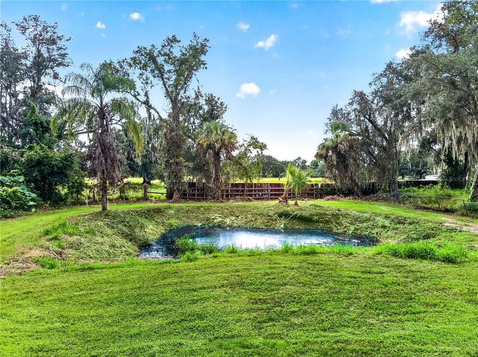 For Sale: $189,900 (3 beds, 1 baths, 1059 Square Feet)