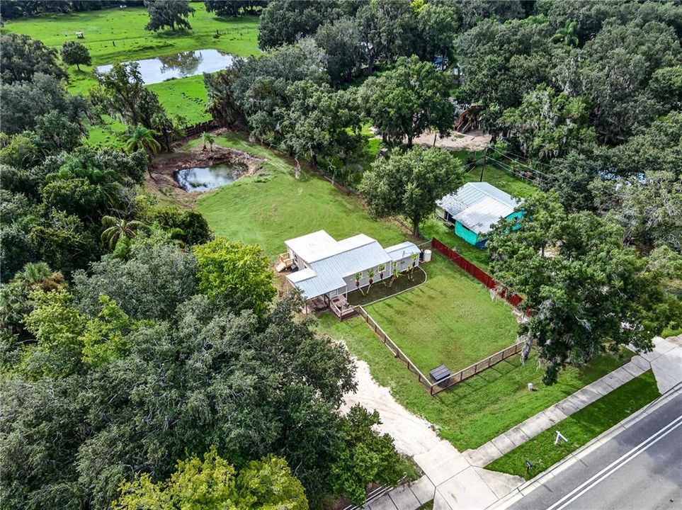 For Sale: $189,900 (3 beds, 1 baths, 1059 Square Feet)
