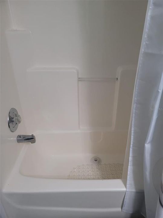 For Sale: $175,000 (3 beds, 2 baths, 1188 Square Feet)