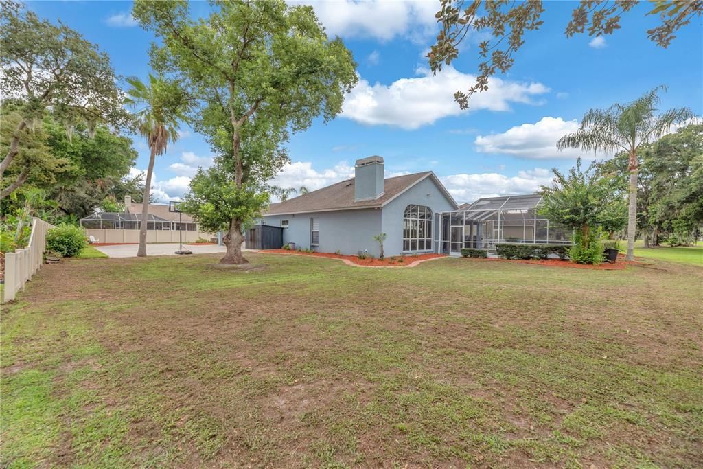 For Sale: $639,900 (4 beds, 3 baths, 3052 Square Feet)