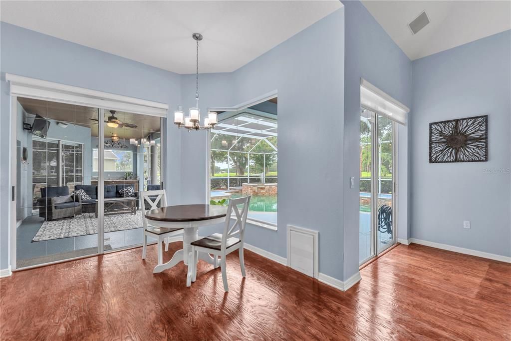 For Sale: $639,900 (4 beds, 3 baths, 3052 Square Feet)