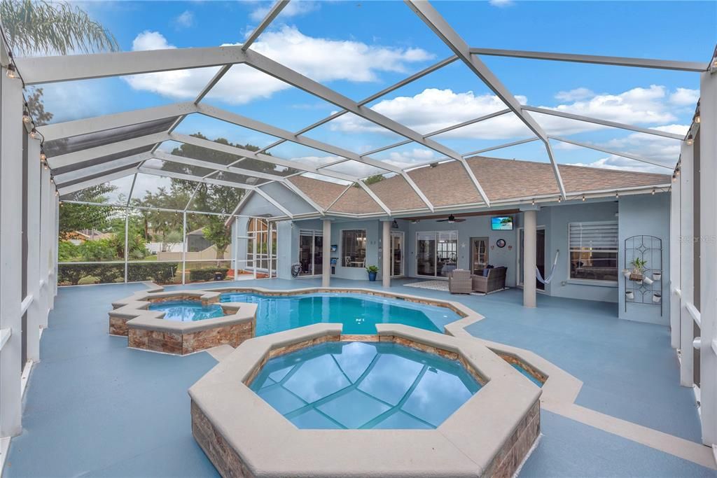 For Sale: $639,900 (4 beds, 3 baths, 3052 Square Feet)