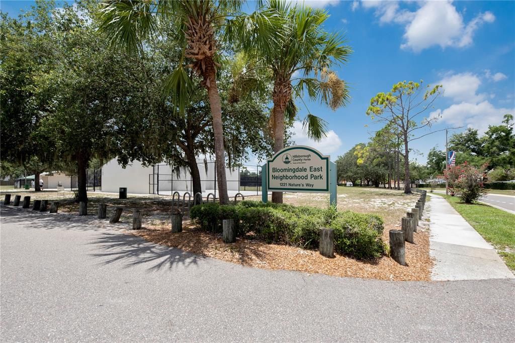 For Sale: $639,900 (4 beds, 3 baths, 3052 Square Feet)