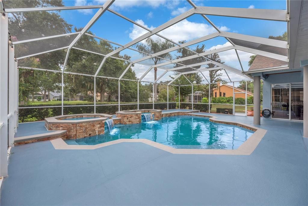For Sale: $639,900 (4 beds, 3 baths, 3052 Square Feet)