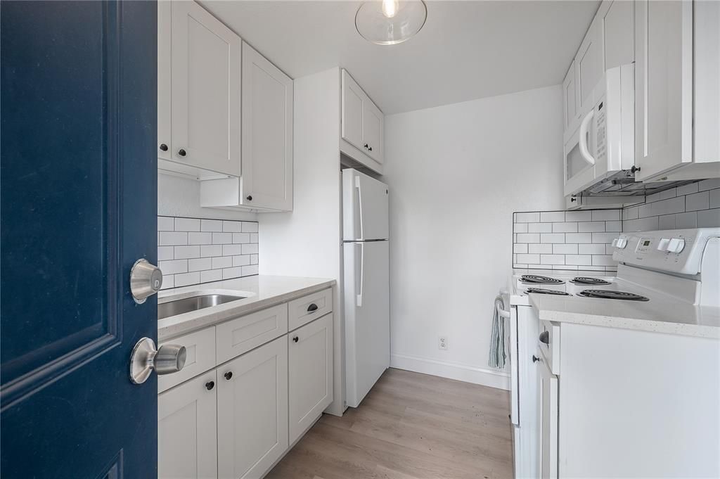 For Sale: $375,000 (3 beds, 0 baths, 1338 Square Feet)