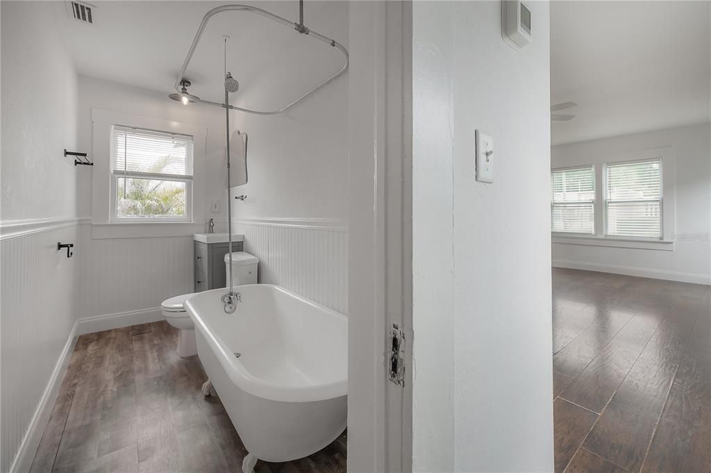 For Sale: $375,000 (3 beds, 0 baths, 1338 Square Feet)