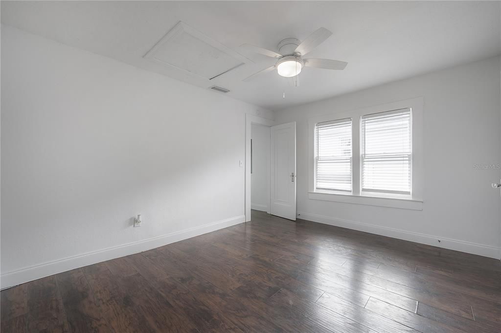 For Sale: $375,000 (3 beds, 0 baths, 1338 Square Feet)