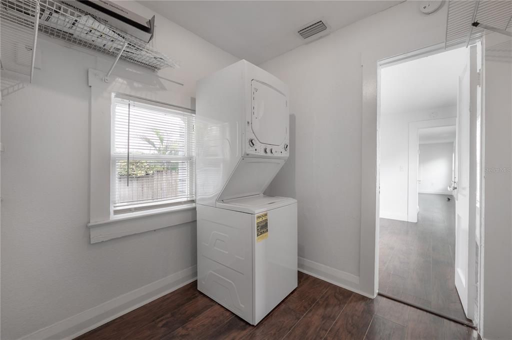For Sale: $375,000 (3 beds, 0 baths, 1338 Square Feet)