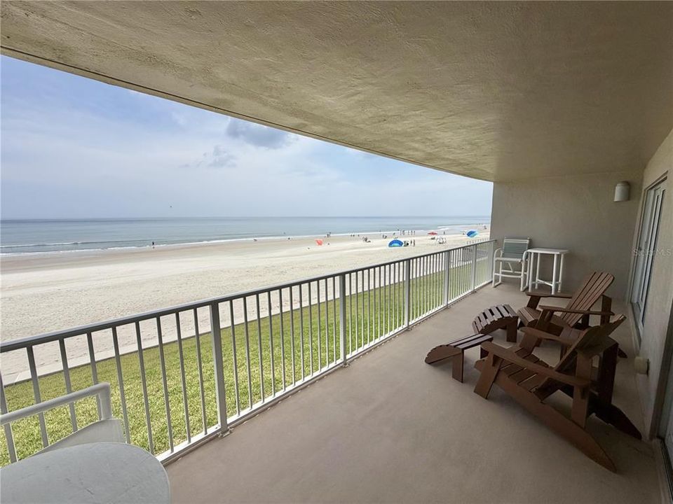 For Sale: $939,000 (3 beds, 2 baths, 1200 Square Feet)