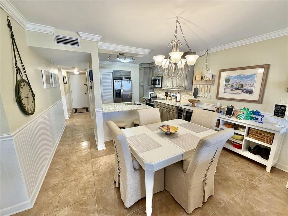 For Sale: $939,000 (3 beds, 2 baths, 1200 Square Feet)