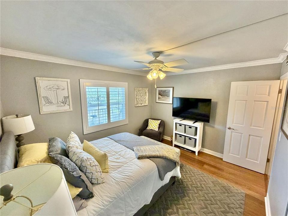 For Sale: $939,000 (3 beds, 2 baths, 1200 Square Feet)