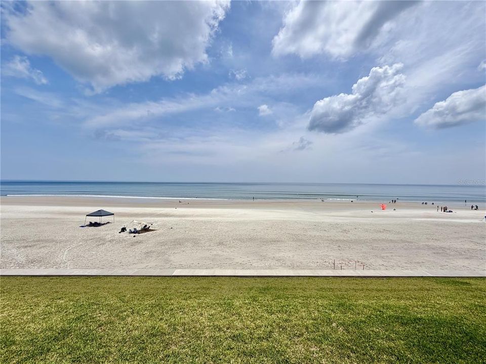 For Sale: $939,000 (3 beds, 2 baths, 1200 Square Feet)