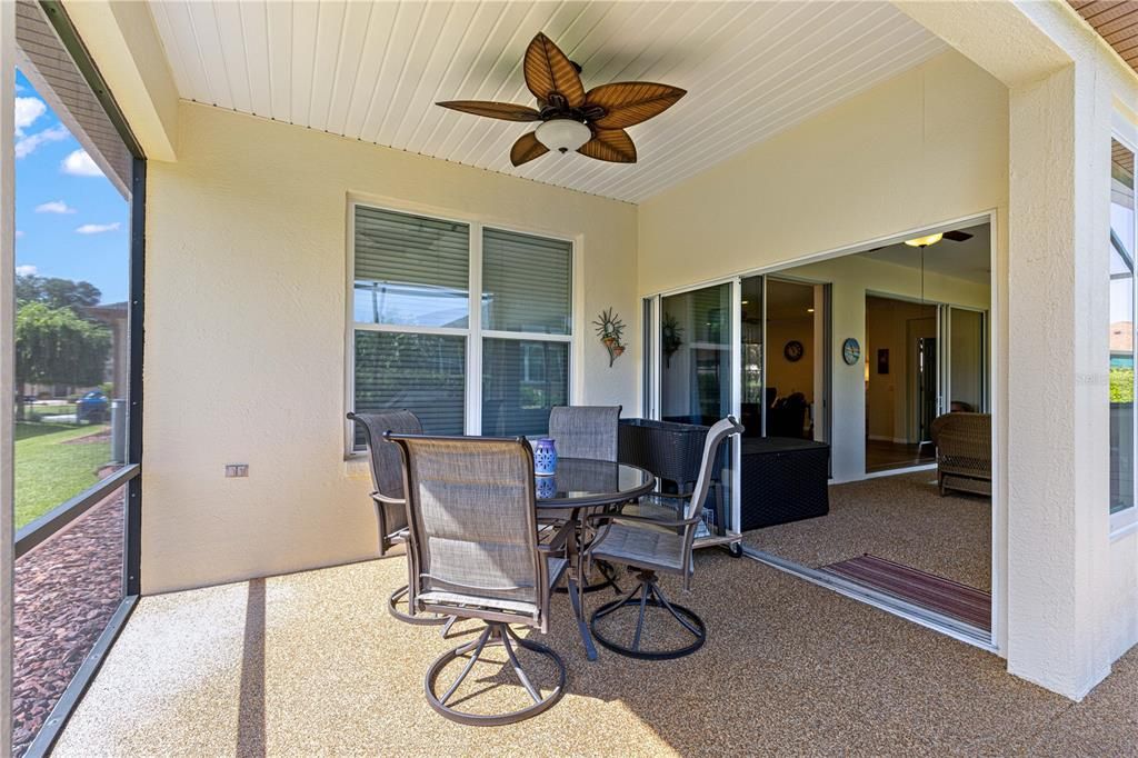 En Venta: $419,000 (3 camas, 2 baños, 2136 Pies cuadrados)