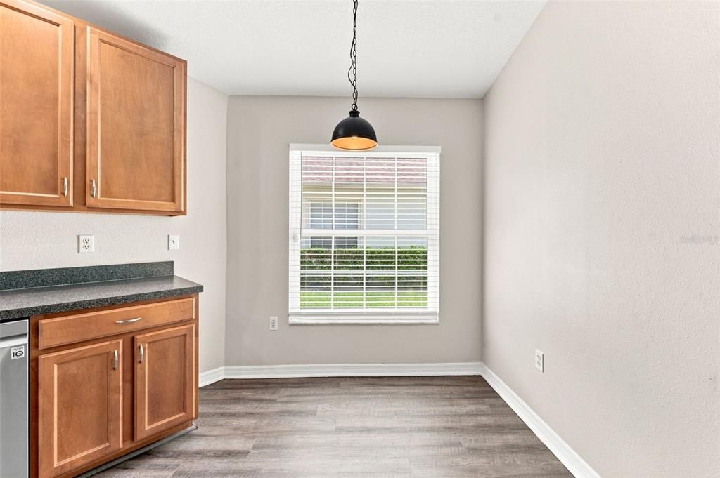 For Sale: $264,900 (3 beds, 2 baths, 1432 Square Feet)
