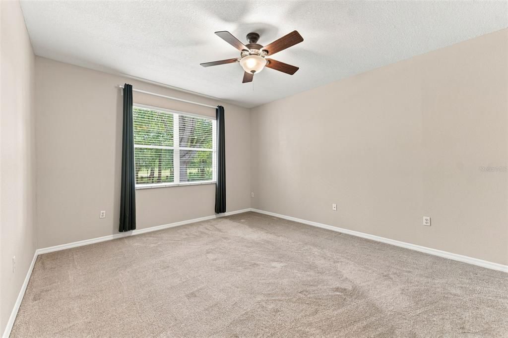 For Sale: $264,900 (3 beds, 2 baths, 1432 Square Feet)