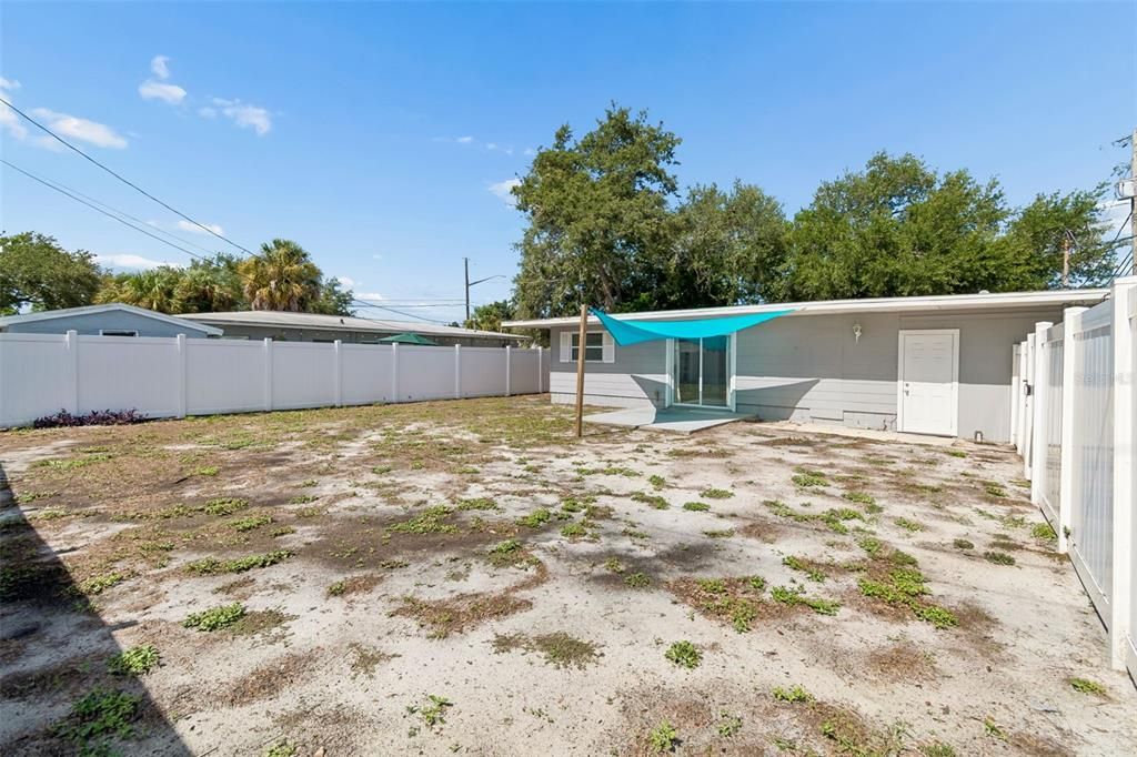 En Venta: $315,000 (2 camas, 1 baños, 800 Pies cuadrados)