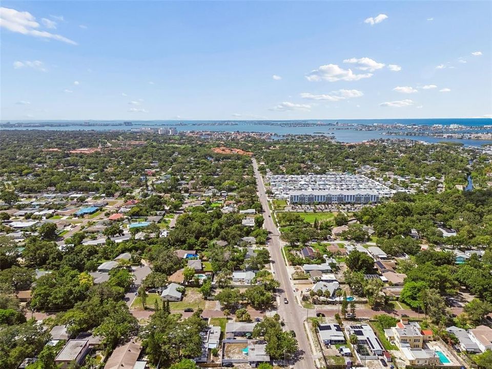 En Venta: $315,000 (2 camas, 1 baños, 800 Pies cuadrados)