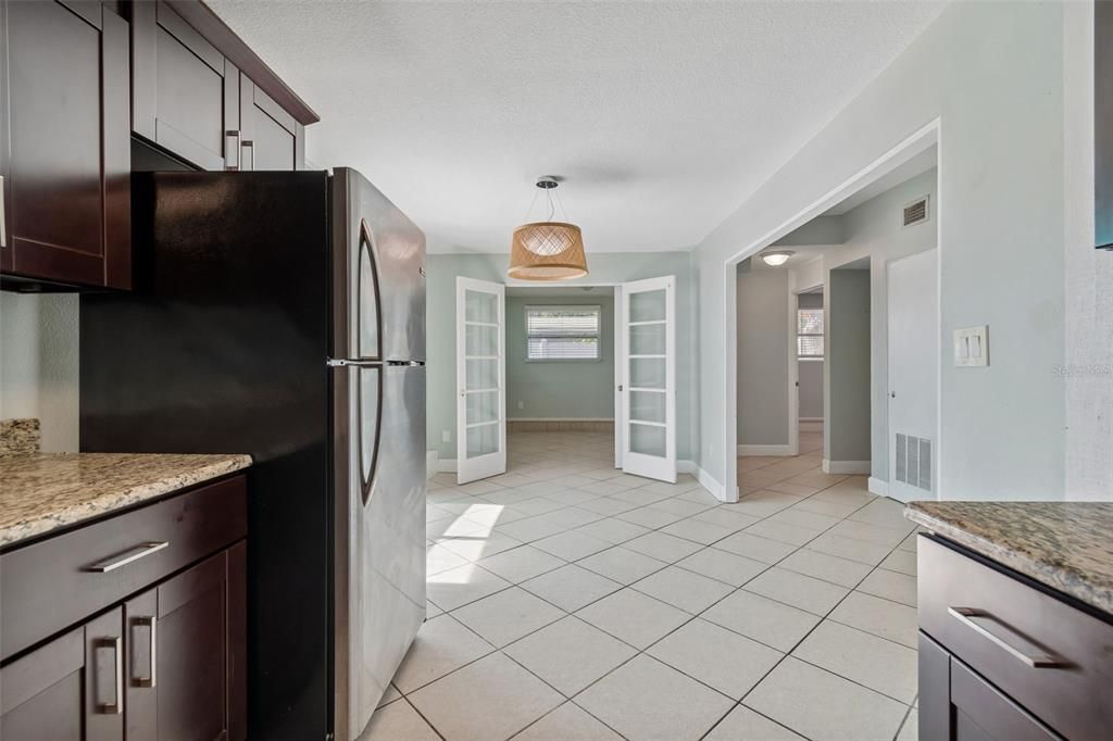 En Venta: $315,000 (2 camas, 1 baños, 800 Pies cuadrados)