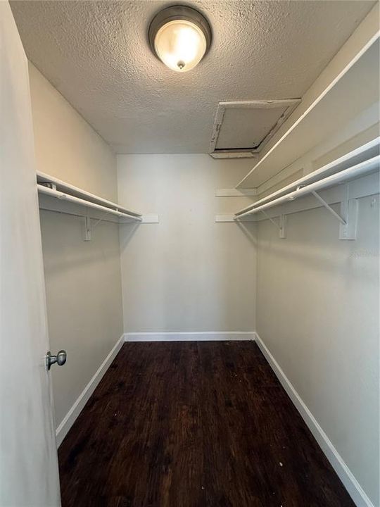 For Rent: $1,500 (2 beds, 2 baths, 935 Square Feet)