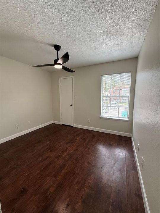 For Rent: $1,500 (2 beds, 2 baths, 935 Square Feet)