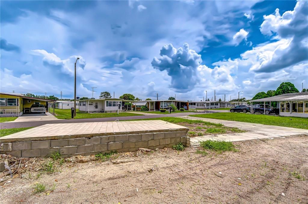 待售: $34,900 (0.12 acres)