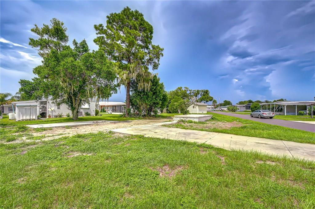 待售: $34,900 (0.12 acres)
