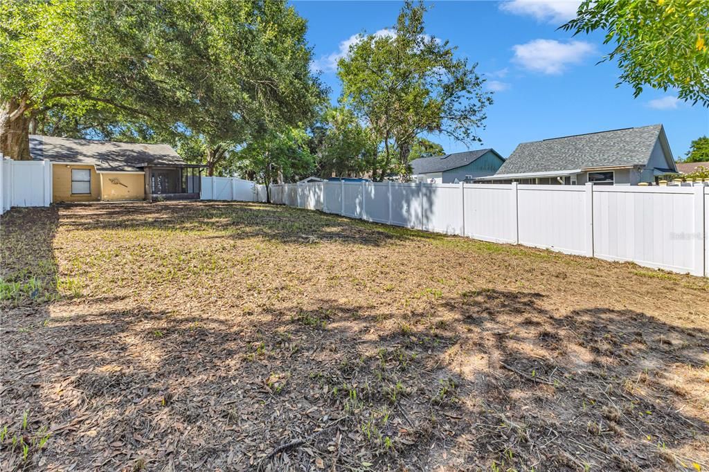 For Sale: $234,900 (2 beds, 2 baths, 918 Square Feet)