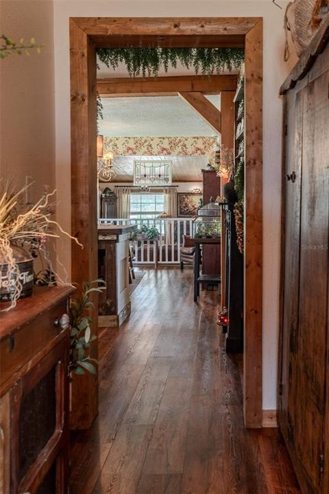 For Sale: $689,000 (3 beds, 2 baths, 1565 Square Feet)