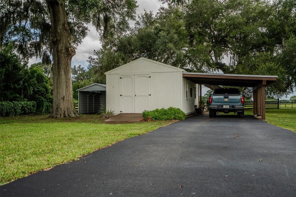For Sale: $689,000 (3 beds, 2 baths, 1565 Square Feet)