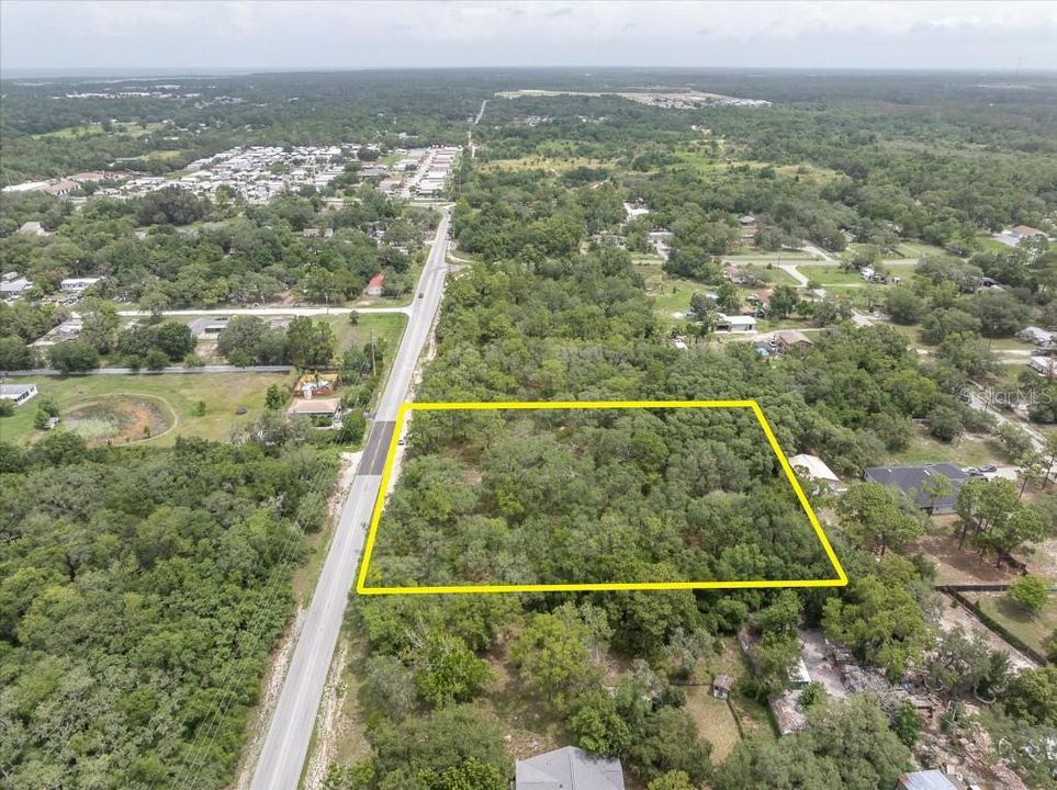 待售: $129,000 (2.15 acres)