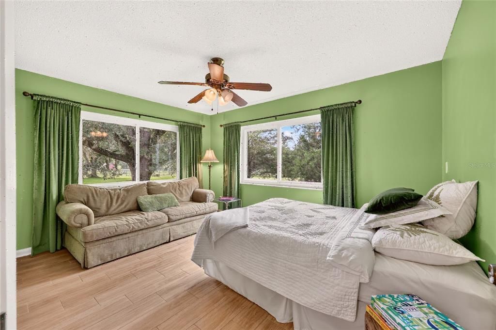 For Sale: $555,888 (3 beds, 2 baths, 1680 Square Feet)