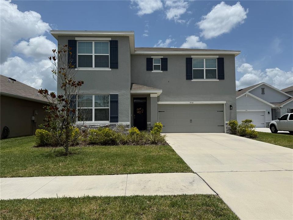 For Rent: $2,925 (5 beds, 3 baths, 2674 Square Feet)