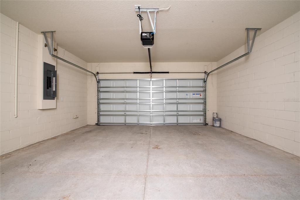 В аренду: $3,995 (4 спален, 3 ванн, 2326 Квадратных фут)